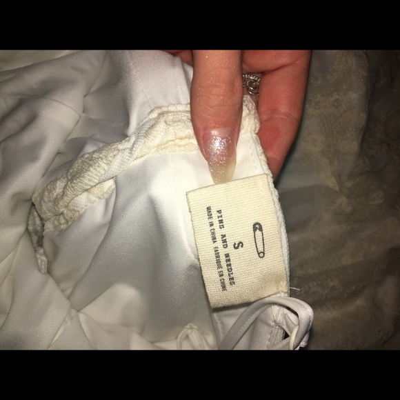 NW Urban Outfitters Beautiful Lace Summer Dress - Picture 4 of 5